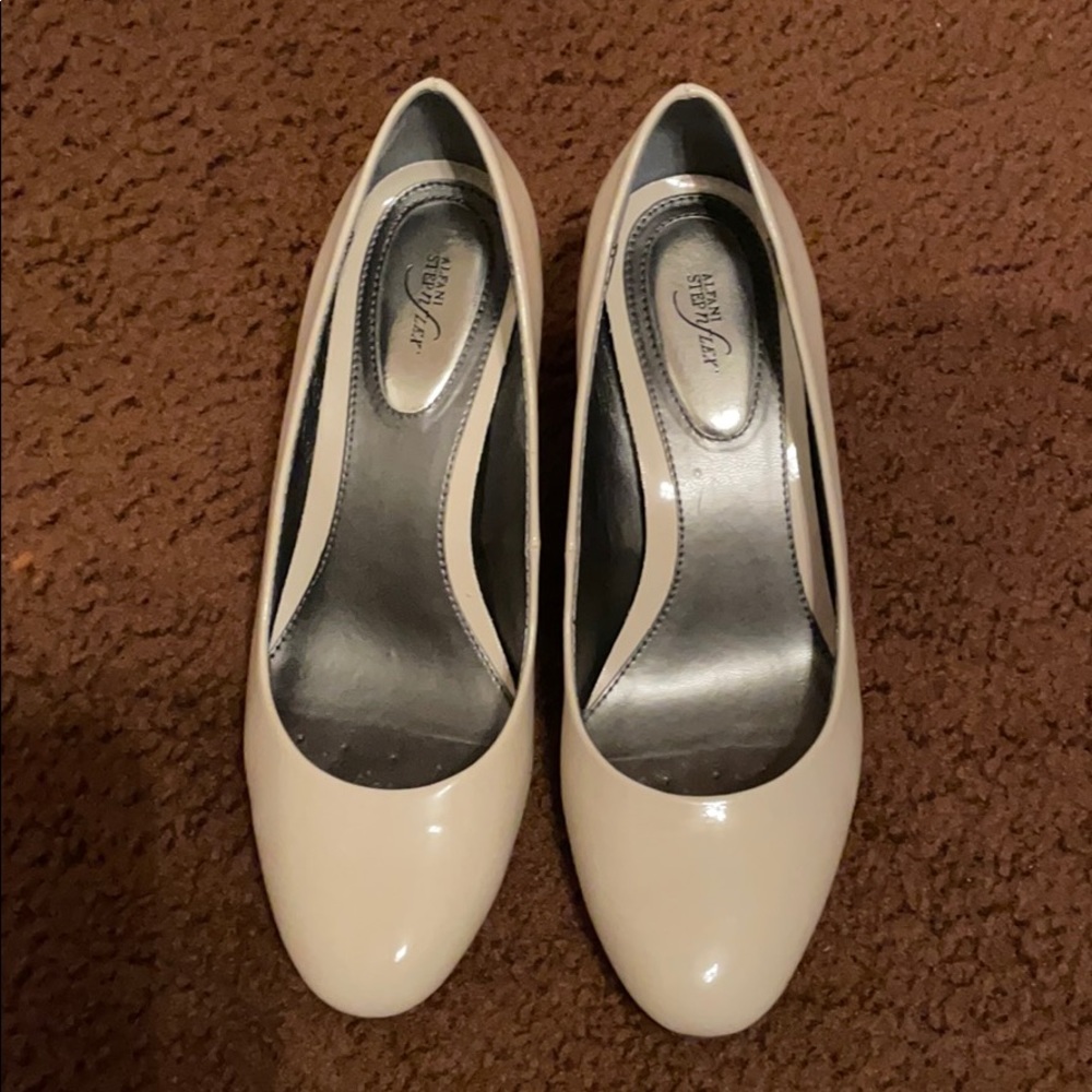 Alfani wedge heels